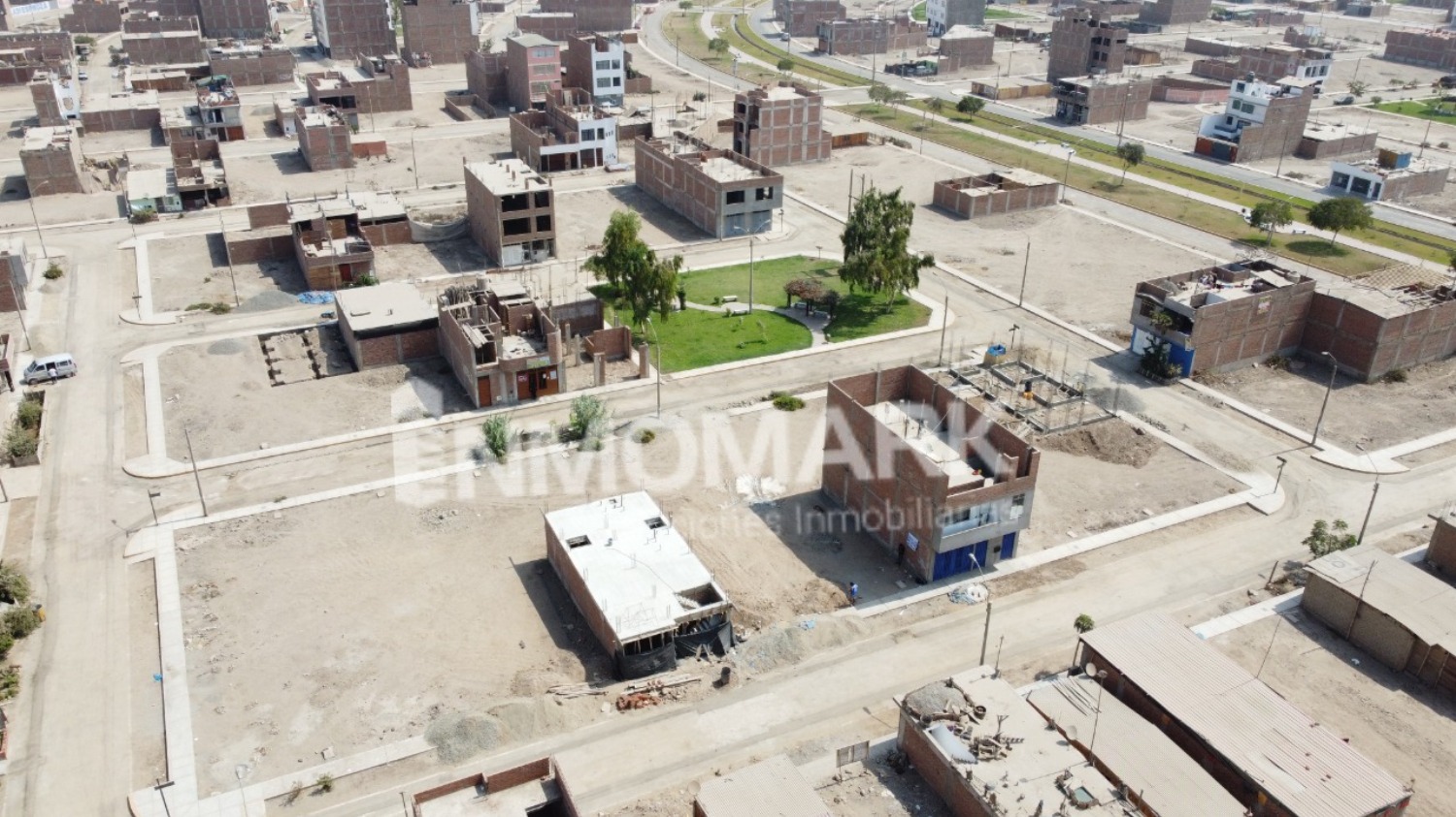 _2-convertido-a-grande